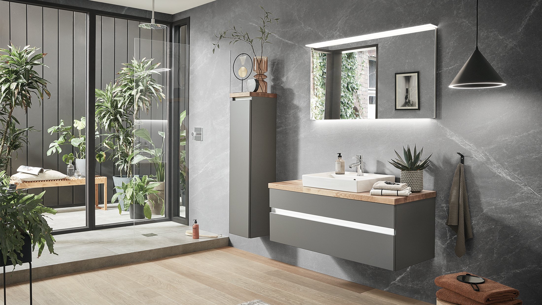  b-essence_Millieubild1-2023_2200-1237.jpg
